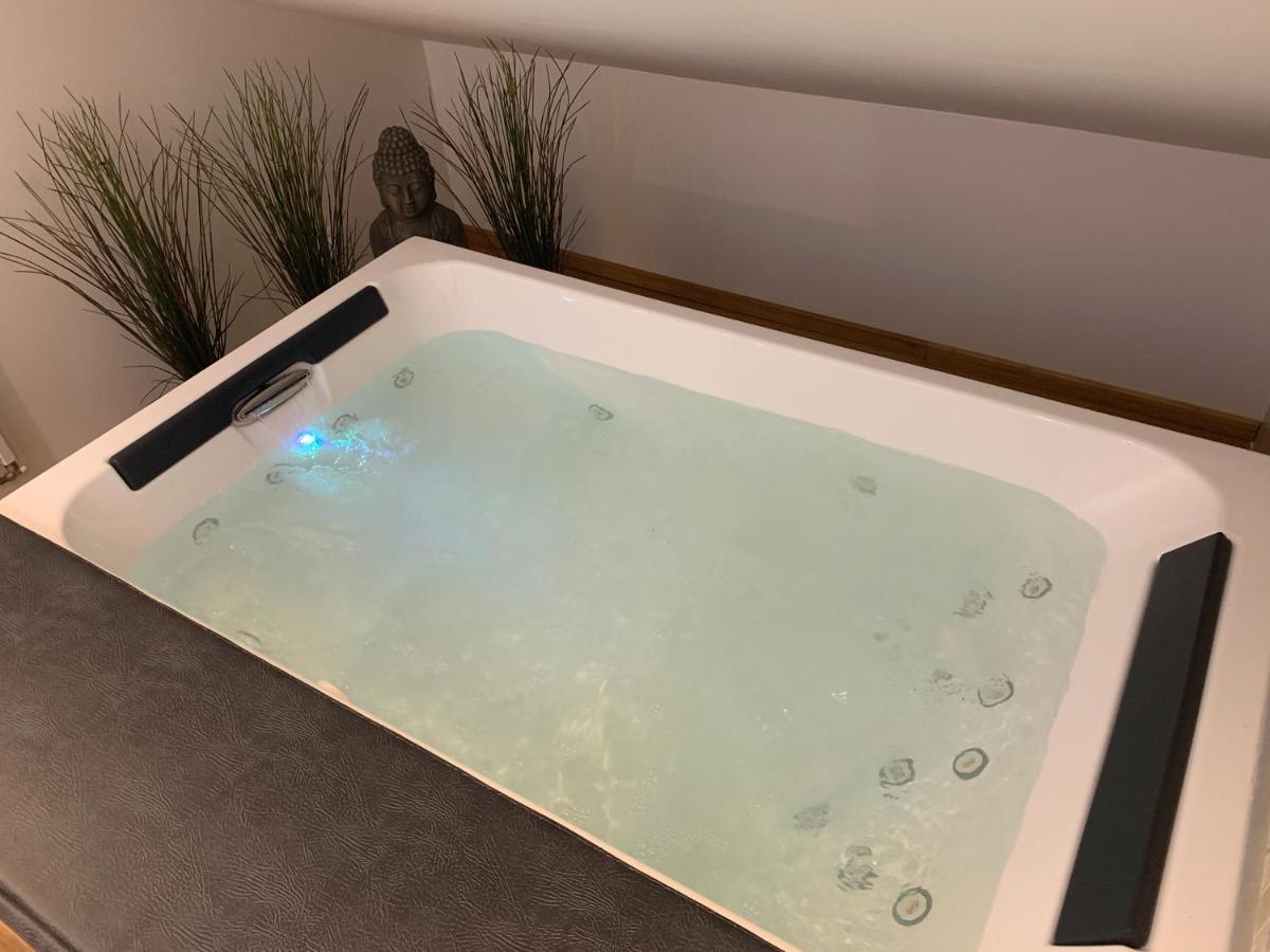 Mas Terre Chambres D'Hotes Lezoux 외부 사진
